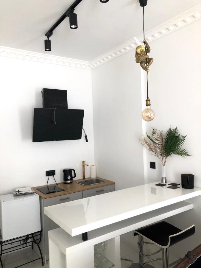 Tiltu 5 Jacuzzi Apartment ไคลเพดา ภายนอก รูปภาพ